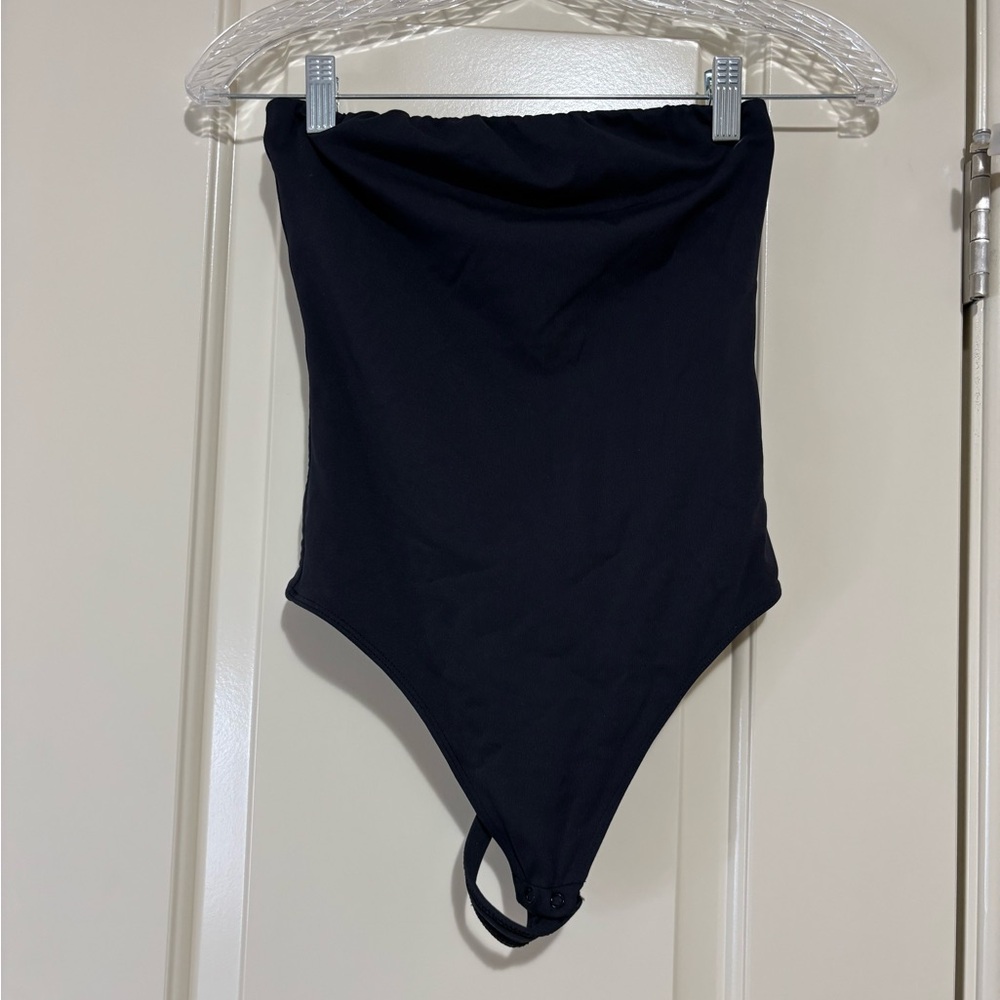 Babaton Contour tube top bodysuit
